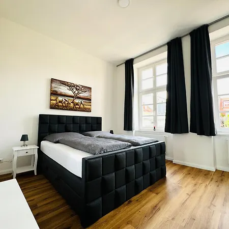 Moderne Inmitten Der Altstadt * Schwerin