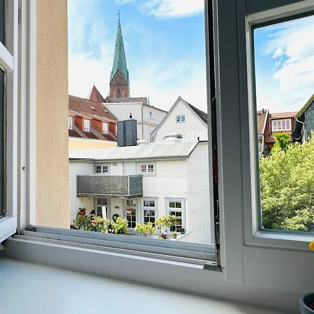 Moderne Inmitten Der Altstadt דירה